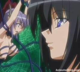 Парень дрочит член крупным планом