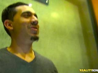 Секс порно оргазм большой член