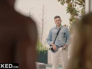 Секс от первого лица с двумя