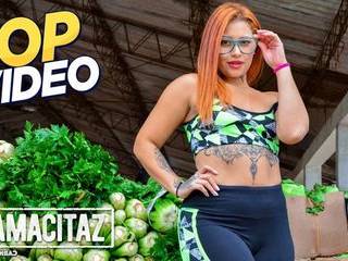 Трахнул бабу в рот